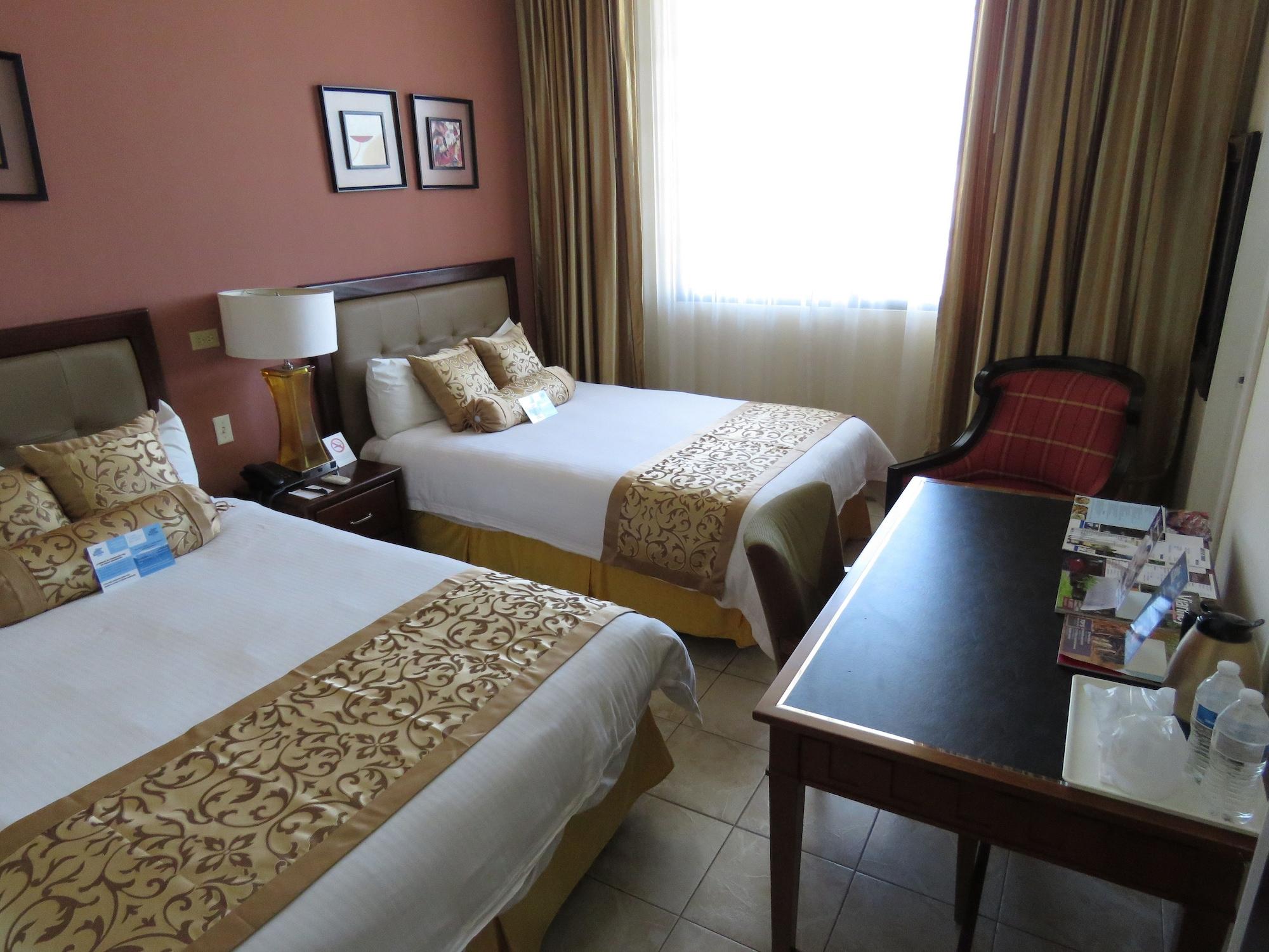 Gran Hotel Nacional Давид Екстериор снимка